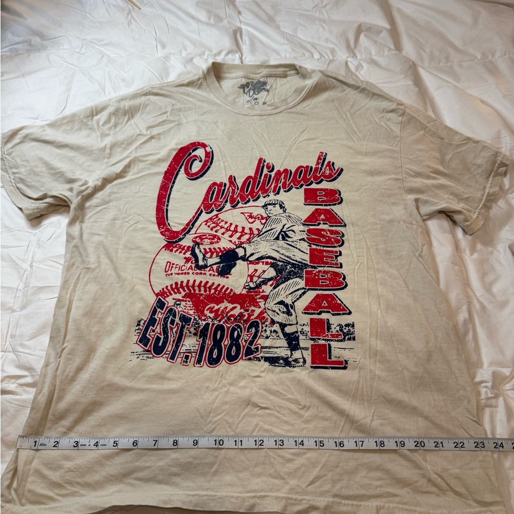 Cardinals Baseball Graphic T-Shirt